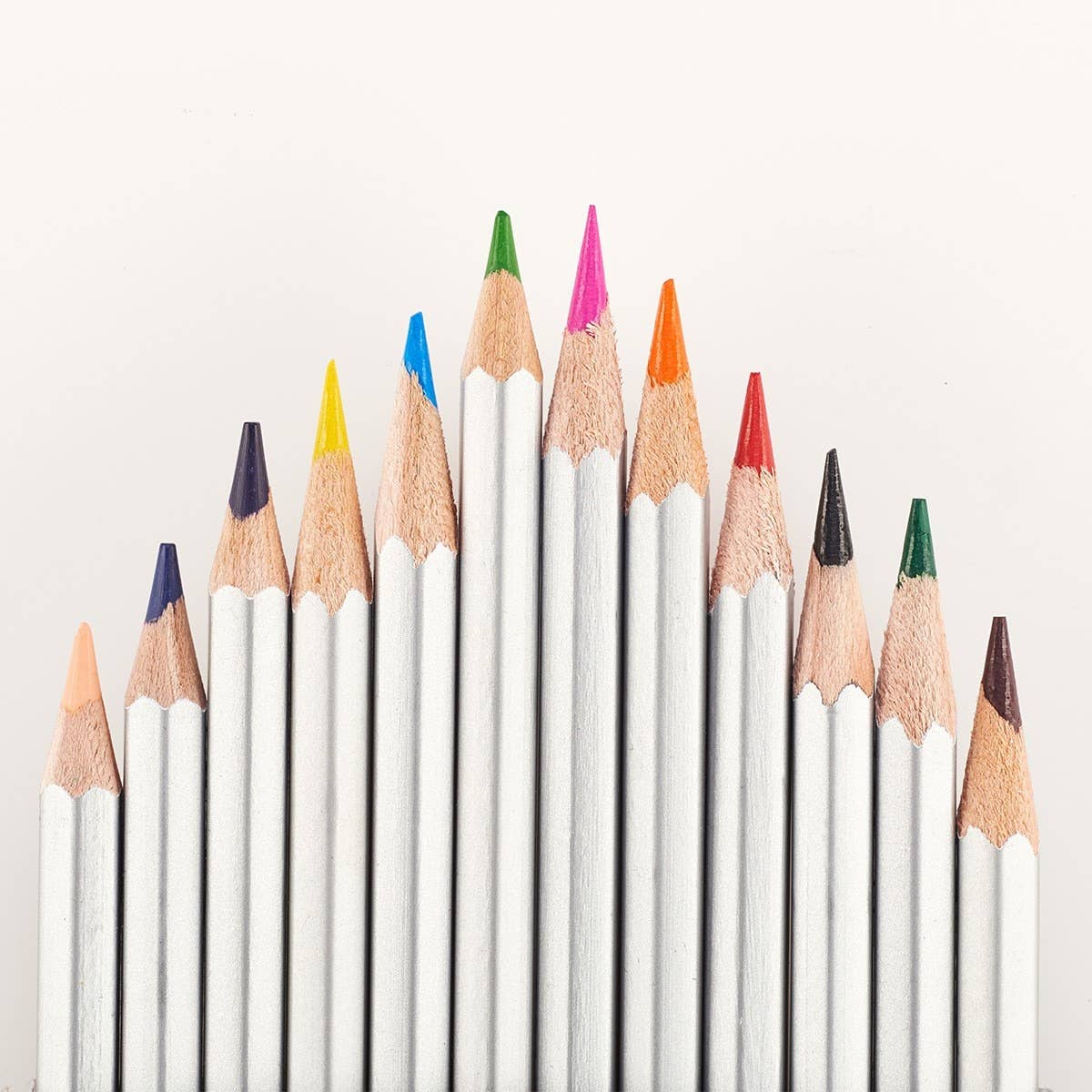 Veritas colored pencils, pencil tip detail