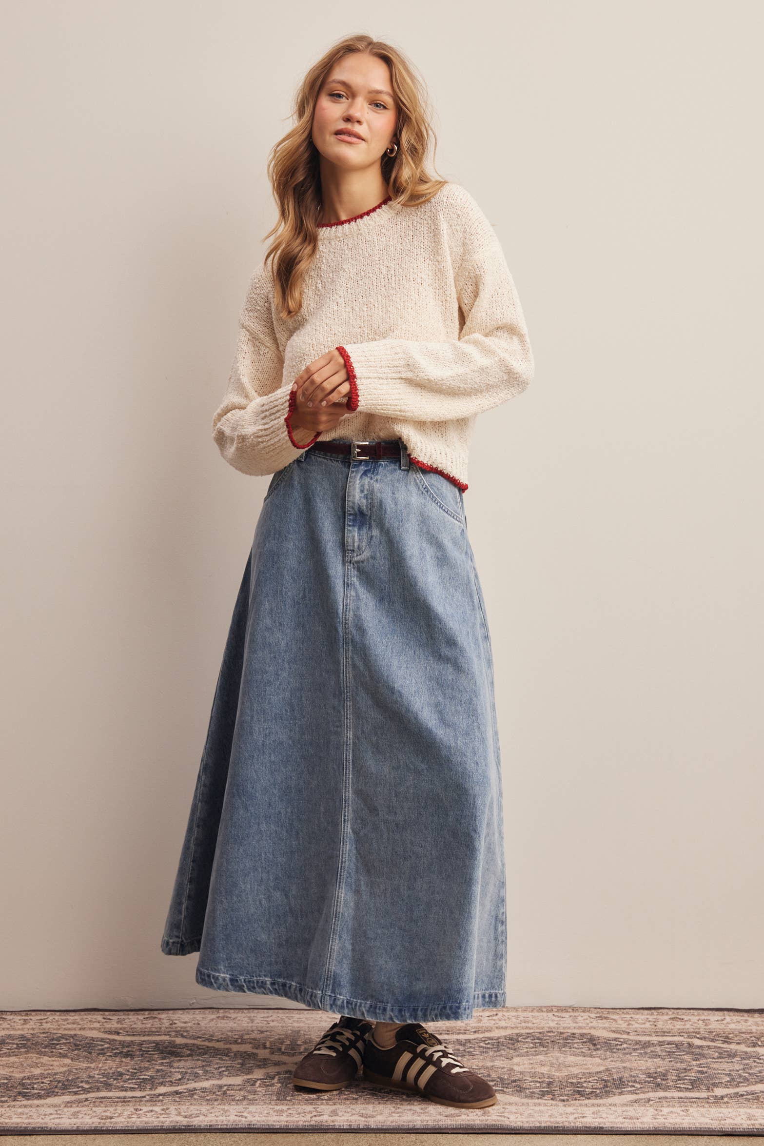 Contrast Trim Bouclé Sweater in Ivory – 12