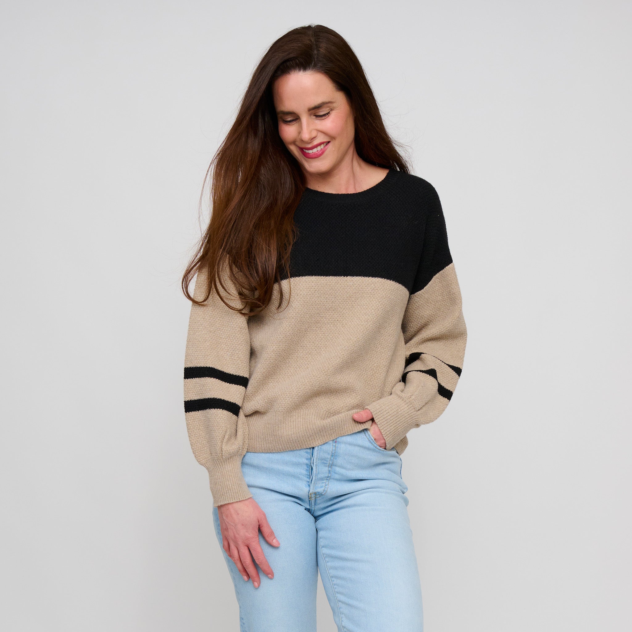 Hayley color block balloon sleeve sweater in oatmeal
