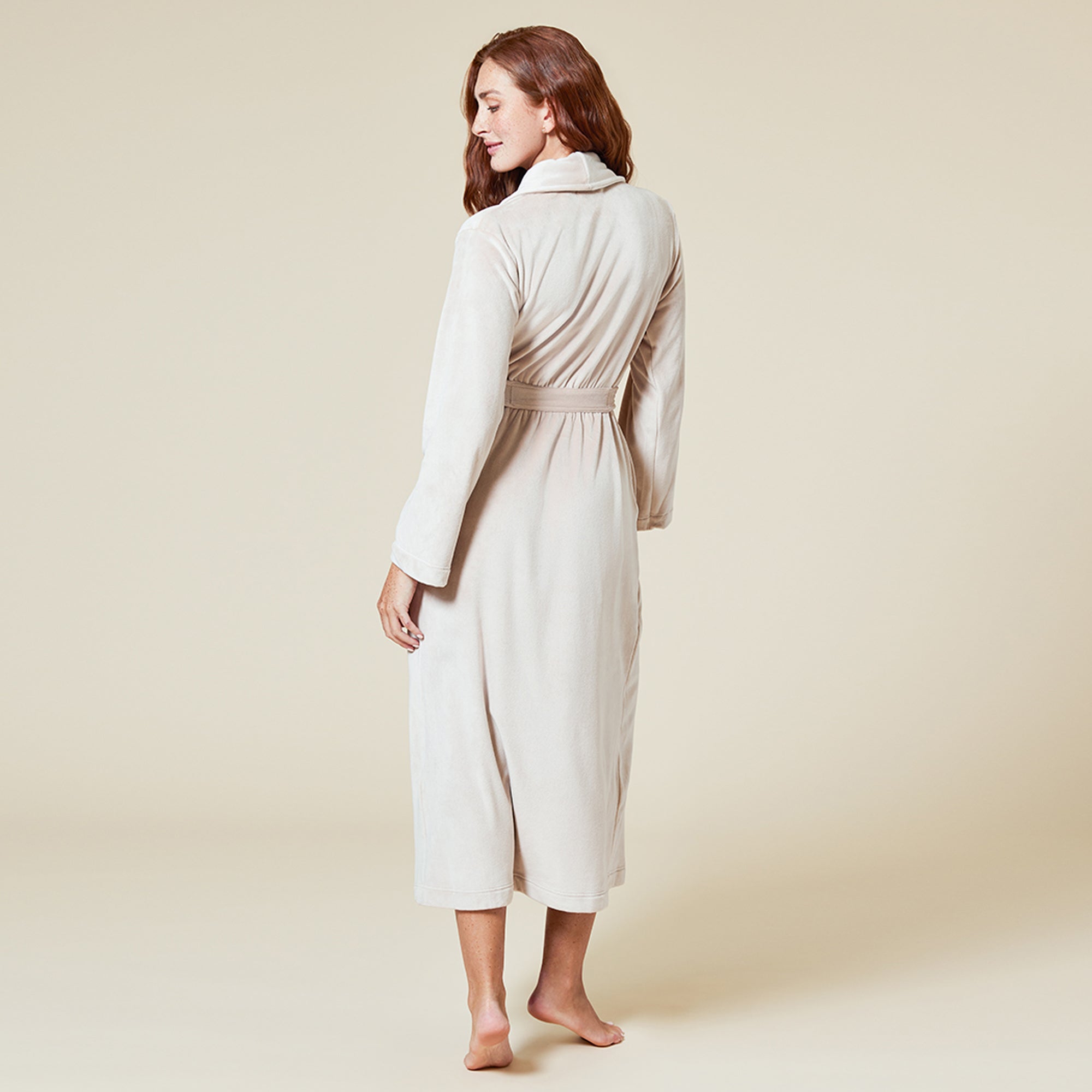 Serenity wrap robe in Coco, detail