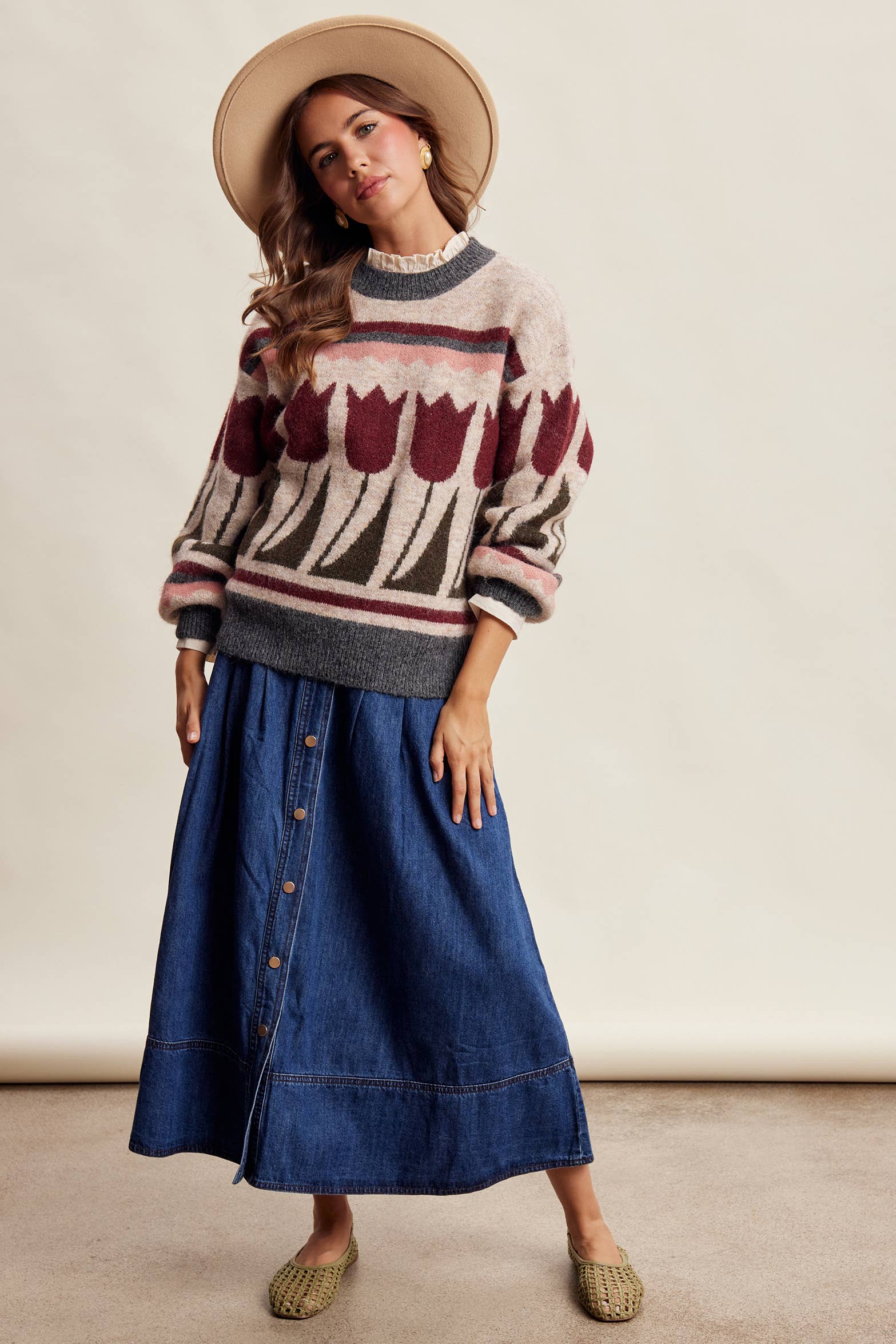 Tulip Pattern Knit Sweater in Charcoal – 12