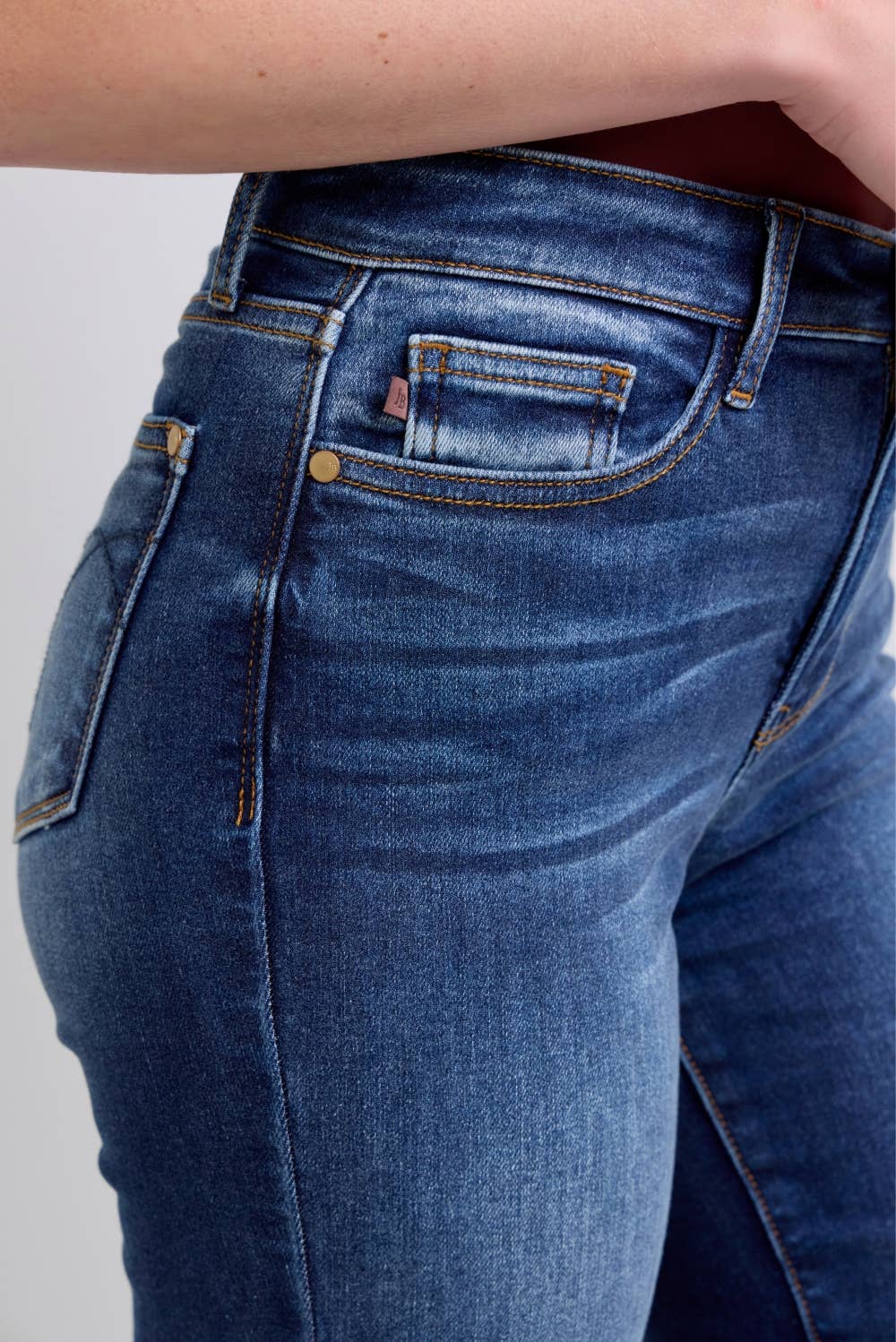 Judy Blue thermal high waist straight jeans in vintage dark wash