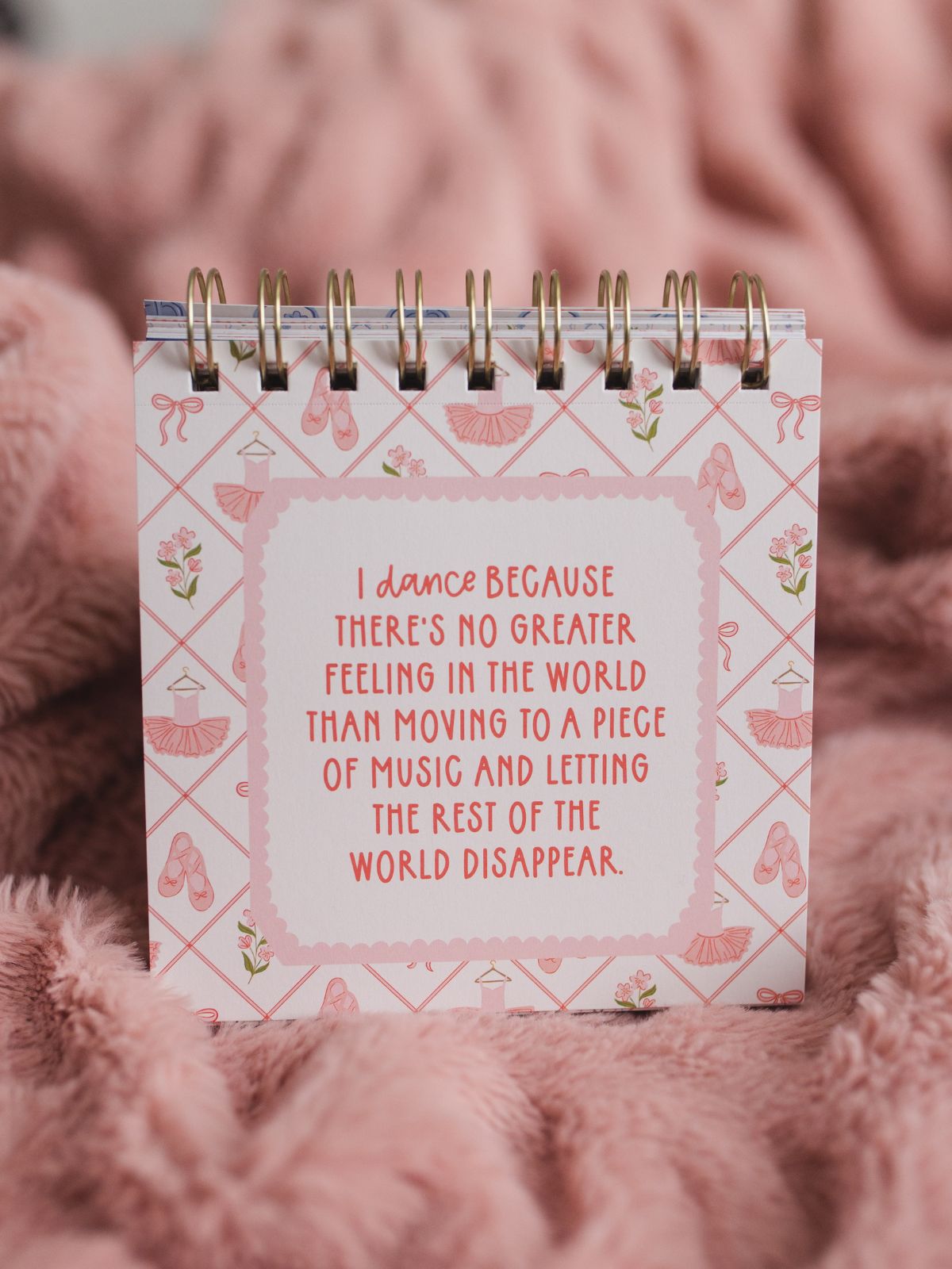 52 Weeks of Encouragement for Dancers desk flip calendar - view 2