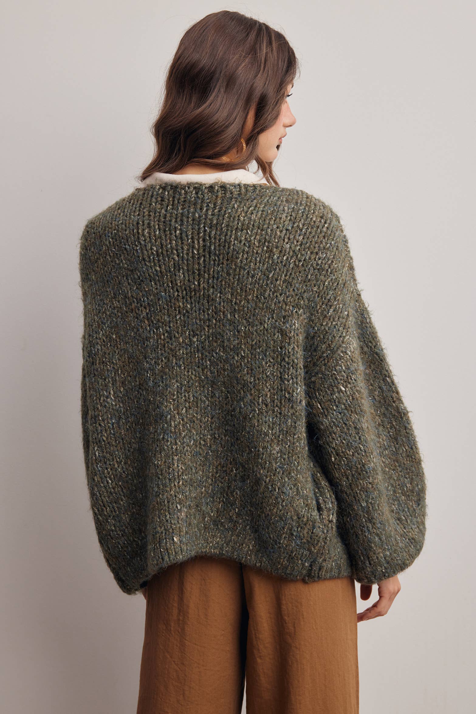 Chunky Soft-Touch Knit Cardigan in Olive – 8