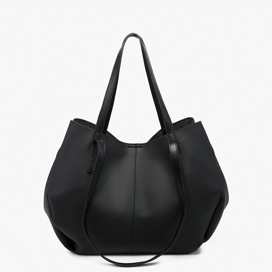 Celeste Distressed Hobo - Black